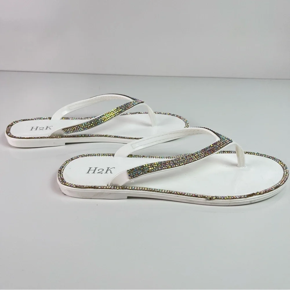 White and Silver Iridescent Stone Trim Flip Flop Thong Sandals Sz 7